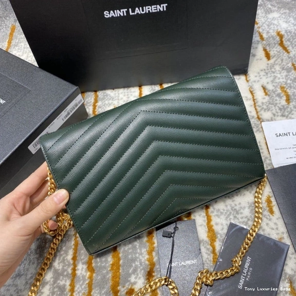 Tony Luxuries CHAIN CASSANDRE MATELASSÉ WALLET YSL 0820